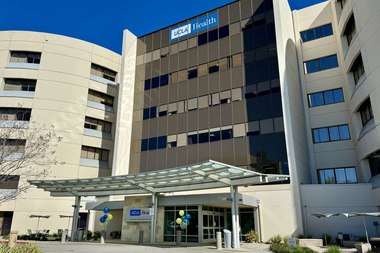 UCLA Health West Valley Medical Center