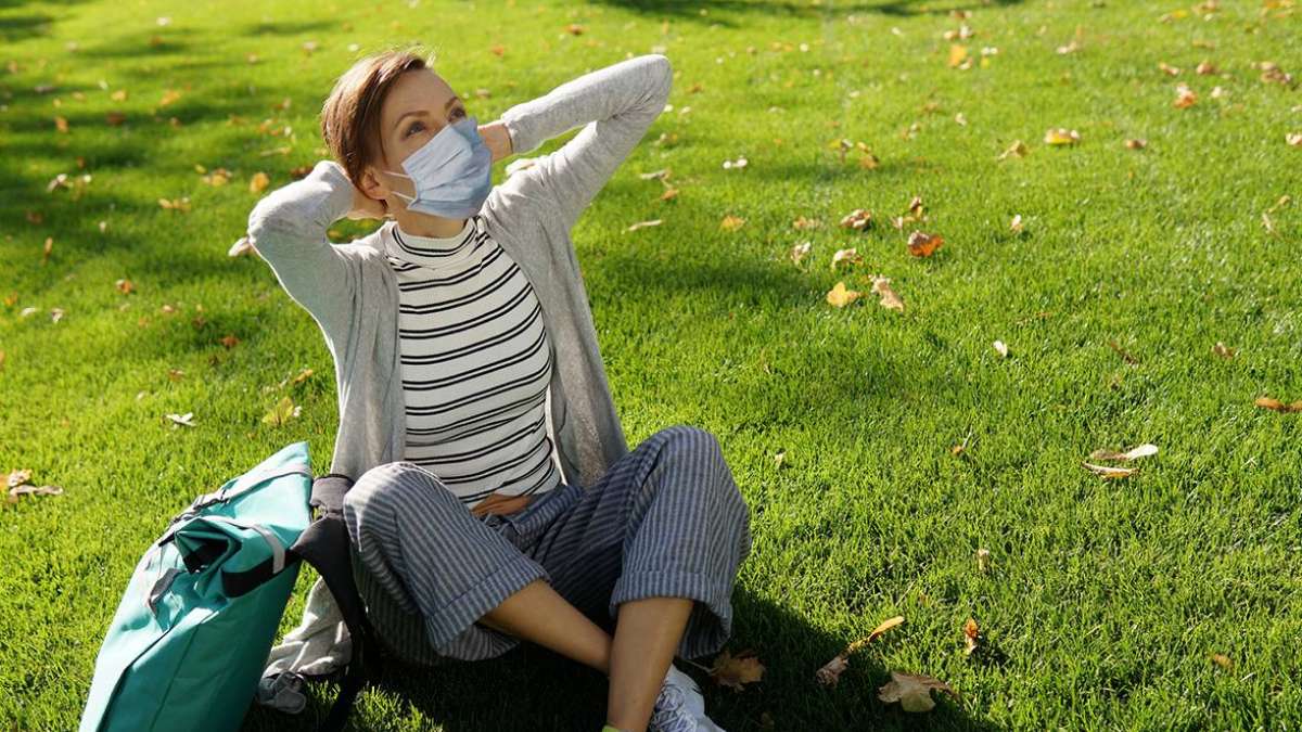 Seasonal allergies? Wear your face mask for relief
