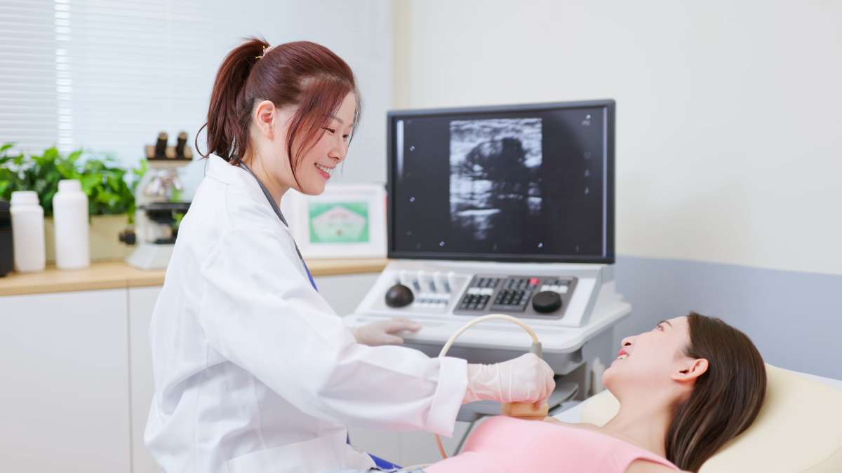 40 से शुरू होने वाली वार्षिक स्तन कैंसर स्क्रीनिंग से जिंदगियां बचाई जा सकती हैं 40 से शुरू होने वाली वार्षिक स्तन कैंसर स्क्रीनिंग से जिंदगियां बचाई जा सकती हैं