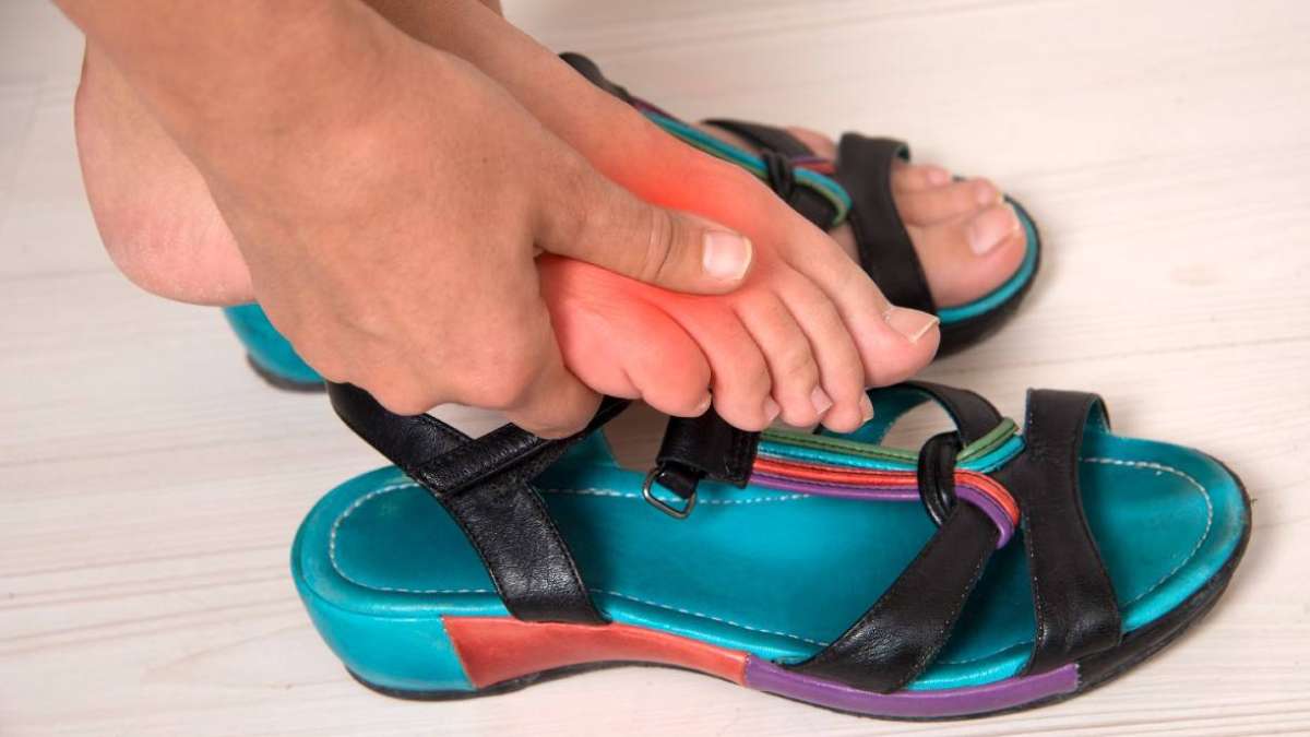 D-ZONE PU Diabetic Foot WEAR Sandals for Men- Brown : Amazon.in: Fashion