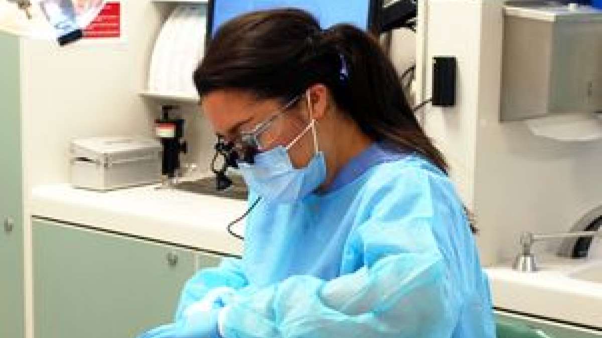 UCLA Dentistry receives $2 36 million to provide dental care to