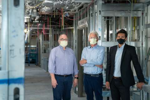 Drs. Dahlbom, Czernin and Calais.