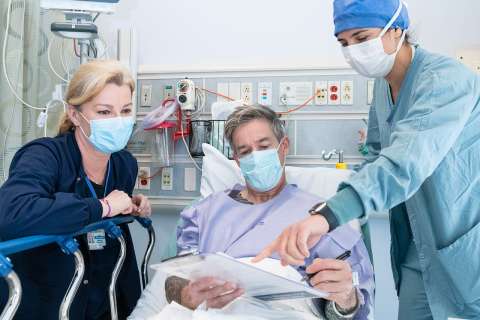 Nurses treating patient at UCLA Santa Monica Medical Center