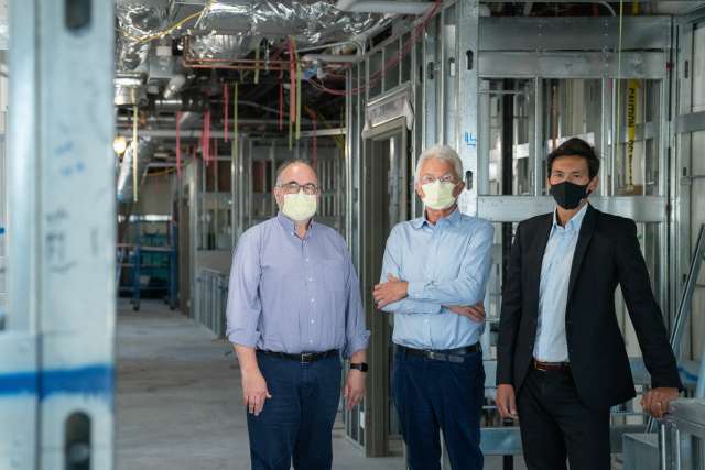 Drs. Dahlbom, Czernin and Calais.