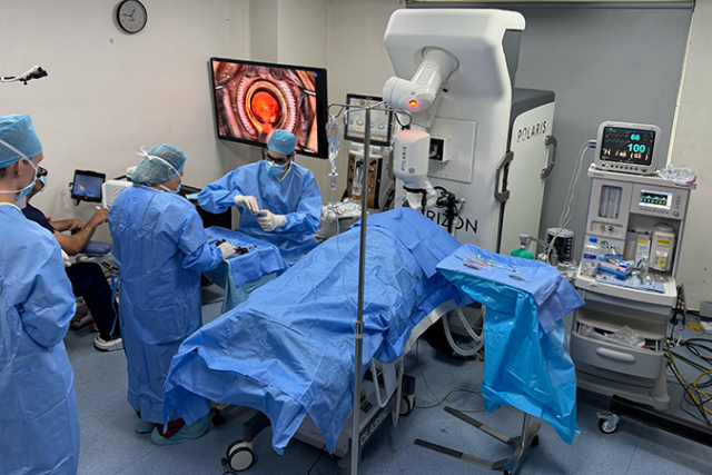 Doctors performing cataract surgery