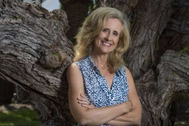 Portrait of Dr. Melissa Brymer