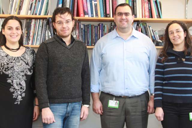 Dimitrios Iliopoulos and lab team 