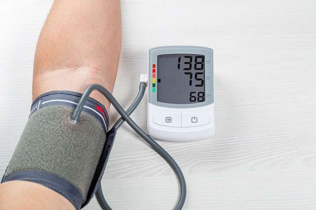 Blood pressure monitor