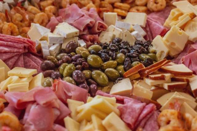 Image of deli meat, cheese and olives