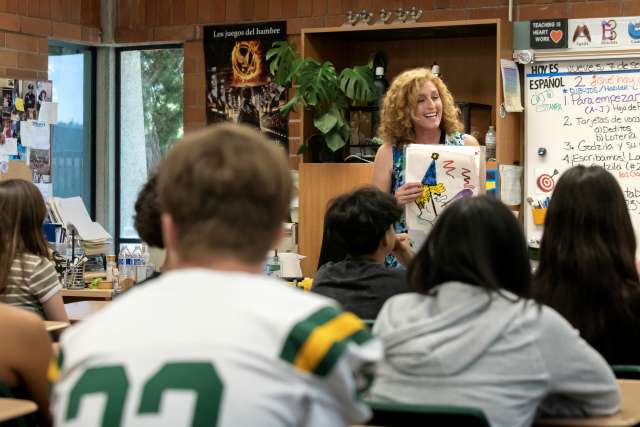 Kelly Seidenkranz, who received heart and kidney transplants, teaches Spanish at Canyon High School in Canyon Country. (Photo by Joshua Sudock/UCLA Health)