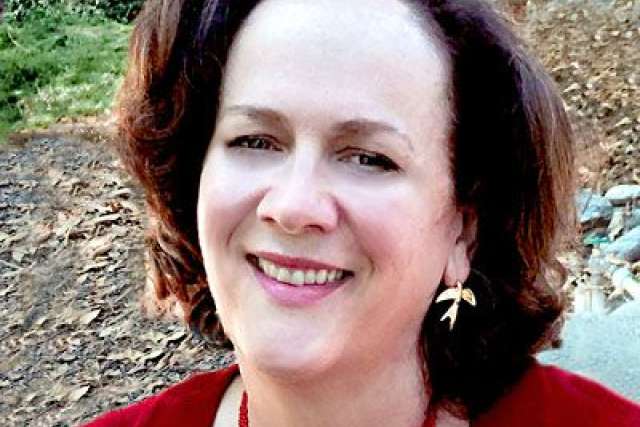 UCLA Jonsson Cancer Center Foundation Executive Director Margaret Steele (2014)