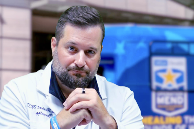 Portrait of Dr. Kevin Bickart