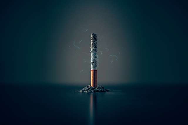 Cigarette standing up