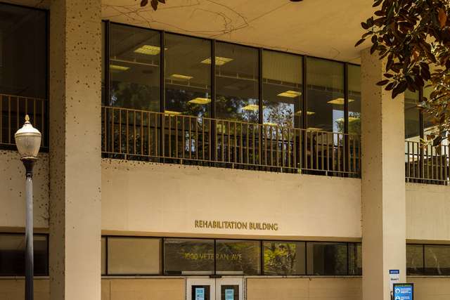 an outdoor view of the UCLA Health Westwood Rehabilitation building entrance