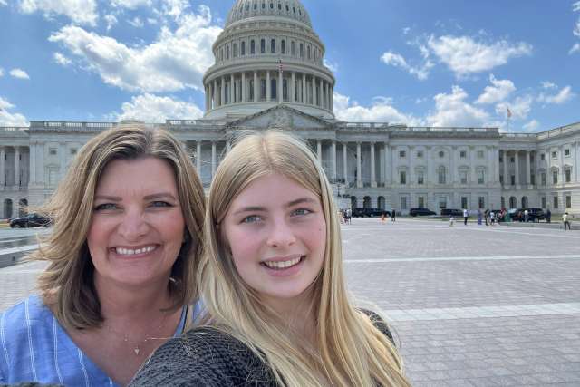 Jenni Balck and her daughter, Brooke, in Washington, DC, with the Capitol building in the background