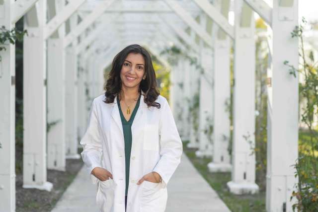 Dr. Mona Mojtahedzadeh