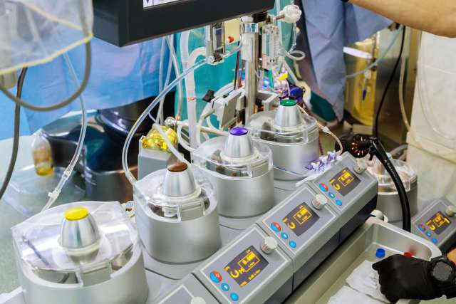 ECMO machine