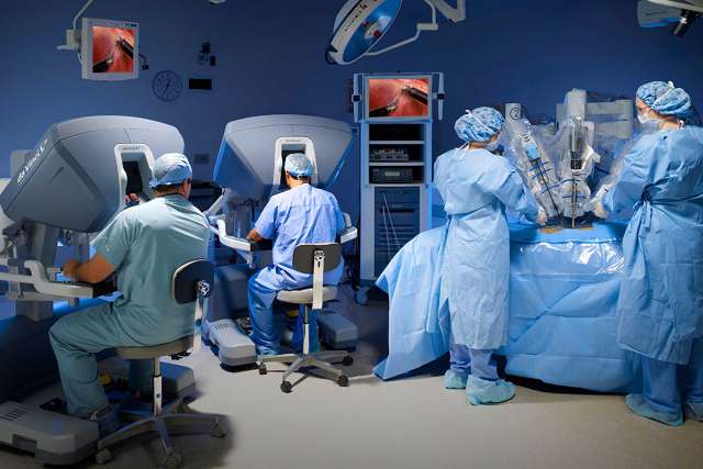 CORELAB team performing surgery