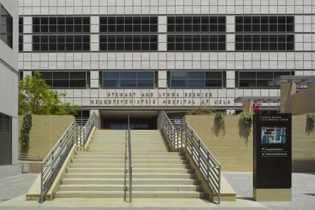 UCLA Resnick Neuropsychiatric Hospital exterior 