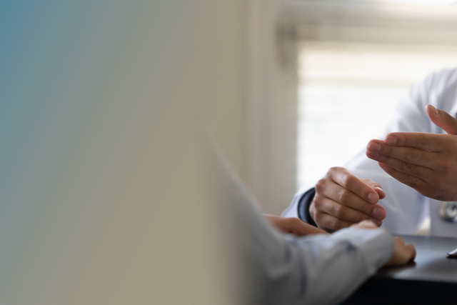 doctor-advising-patient-r1