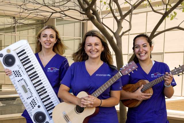 Music therapy musicians with their instruments
