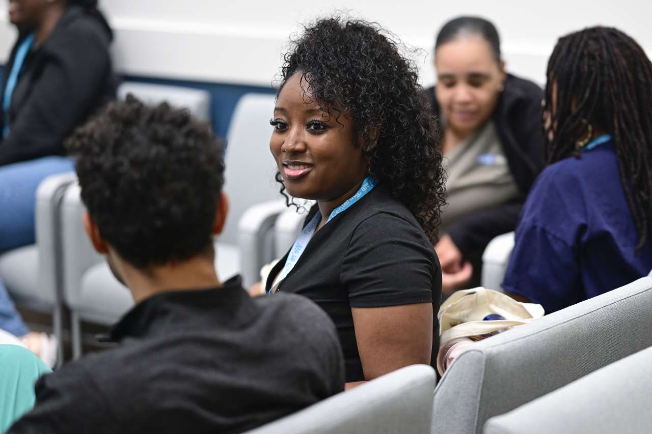 A patient attends a CenteringPregnancy session.