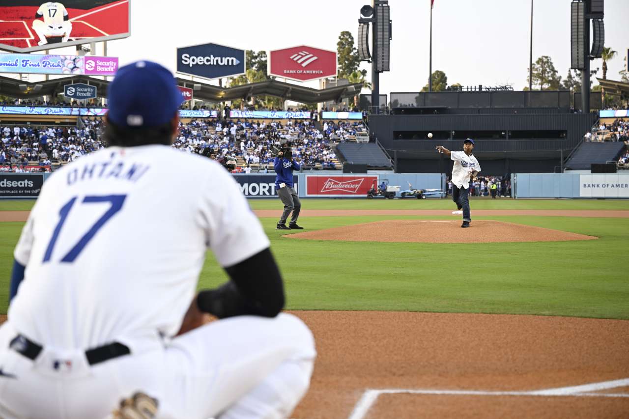 Dodger Shohei Ohtani receives first pitch from UCLA Health cardiology patient, Albert Lee