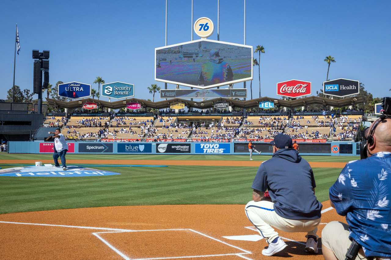 Jose Morales throws a pitch at Dodger Stadium