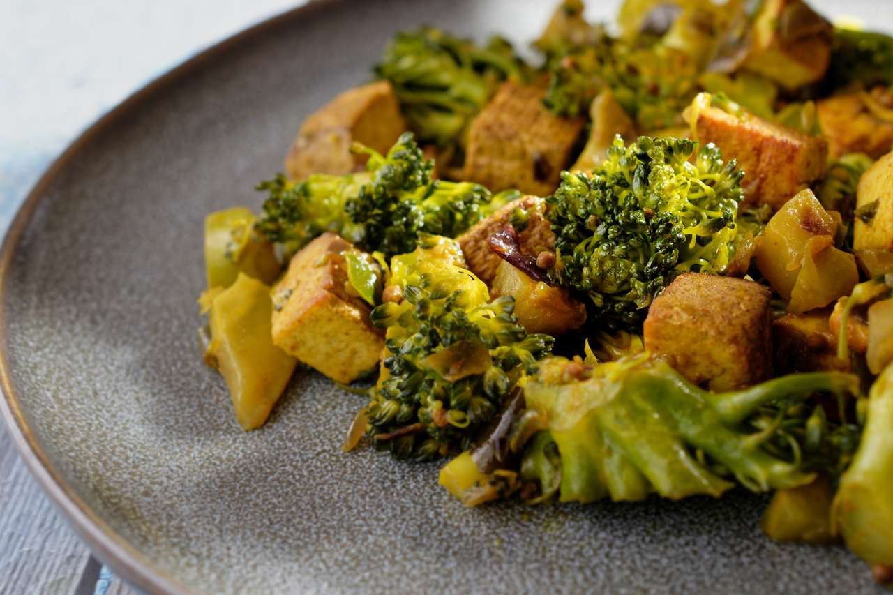 Peanut Tofu Stir Fry Recipe Simms Mann UCLA Center for Integrative