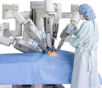 Doctor and robotic surgery tool
