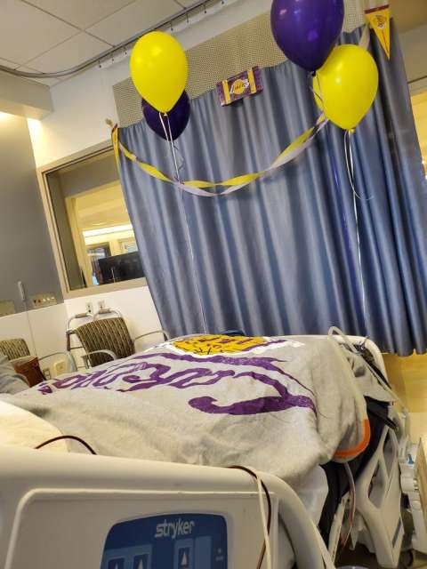 A room decorated for a Lakers fan