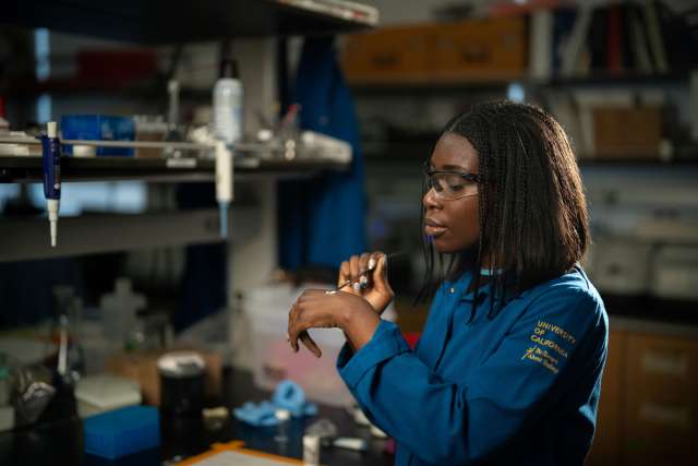 AJ Addae, a UCLA chemical biology doctoral candidate, cosmetic science entrepreneur and first author of the study.AJ Addae, a UCLA chemical biology doctoral candidate, cosmetic science entrepreneur and first author of the study