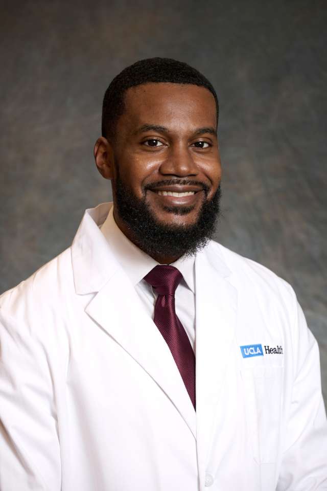 David Annakie, MD