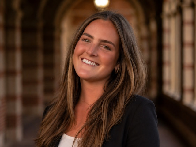 A headshot of Ellie Rosing
