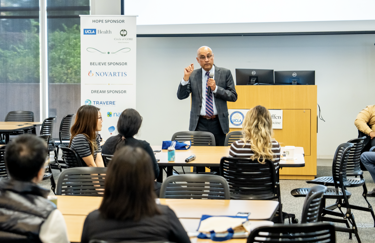 Dr. Rastogi Speaking at Patient Summit