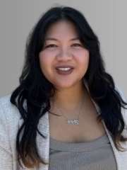 Profile photo of Moira smiling