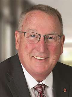 Dr. Christopher Ellison 