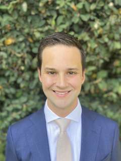 Headshot of Bryan J. Mark, MD