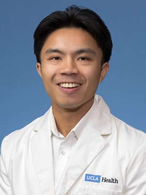 Jonathan Le, MD