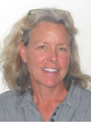 headshot of Sarah Washburn