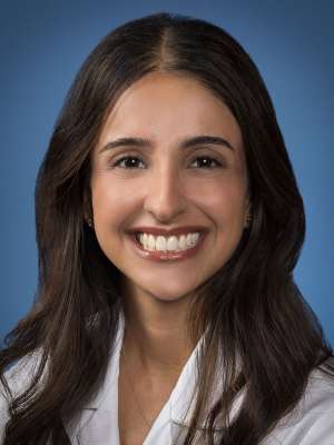 Priyanka Moolchandani Headshot 