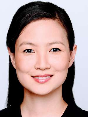 headshot of Dr. Amy Sun