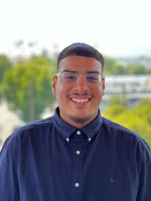 Headshot of Matthew Morales