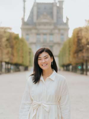 Julie Han, DAPM Procurement Coordinator, in Paris
