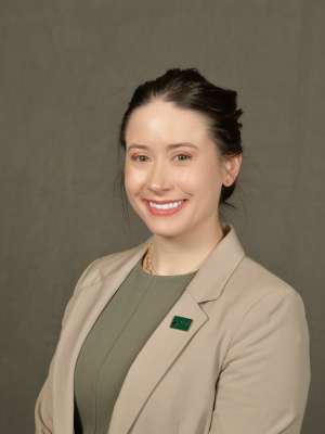 Dr. Kathleen Lundeberg