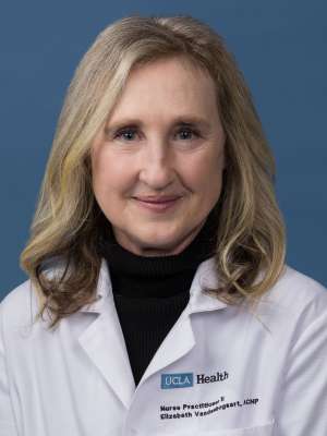 Elizabeth Vandenbogaart, DNP, AGACNP-BC, CNS