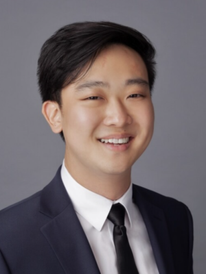 headshot of andrew hong, class of 2029