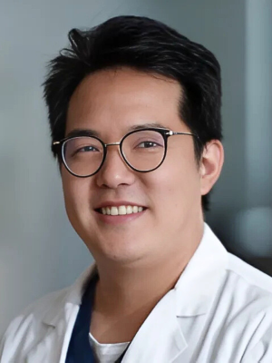 Myeounggon Lee headshot