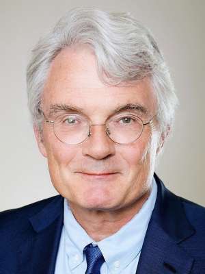 Johannes Czernin, MD