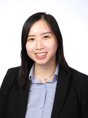 angela-q-pham